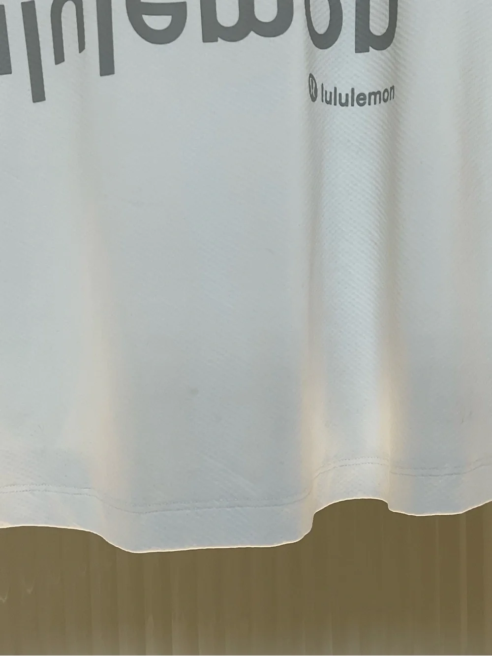 lululemon athletica White Cropped Long-Sleeve Logo Sweatshirt